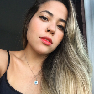 Foto de perfil de Raphaela Pereira