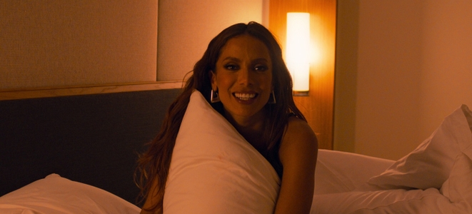 Assista ao trailer de Larissa: O Outro Lado de Anitta
