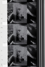 Trois gouttes de mezcal dans une coupe de champagne (Trois gouttes de mezcal dans une coupe de champagne)