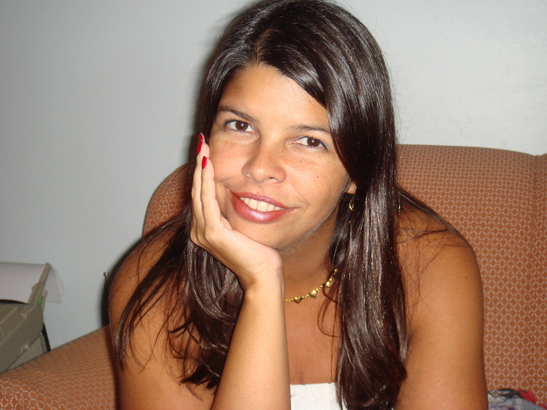 Ana Luiza - Foto 1