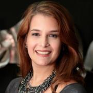Foto de perfil de Julia Azevedo