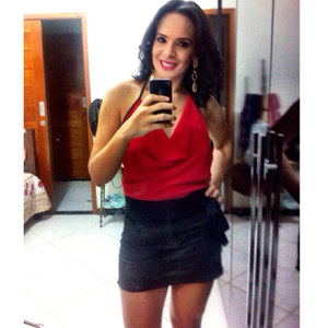 Foto de perfil de Julliana Maia Gomes