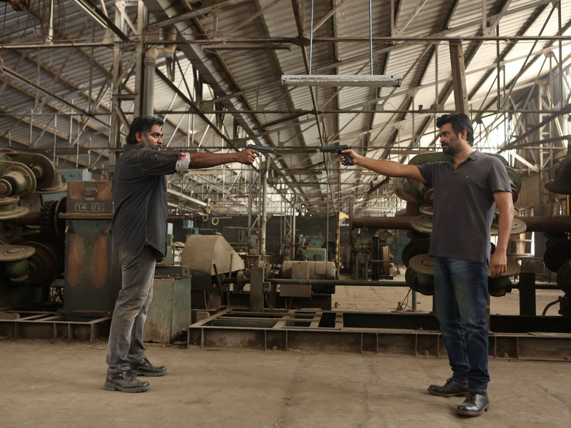 Foto 1 de Vikram Vedha