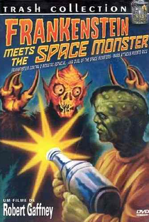 Frankenstein Contra O Monstro Espacial - Poster / Capa / Cartaz - Oficial 2