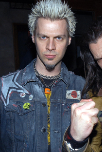 Spider One - Poster 4