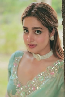 Ayesha Khan - Poster 1