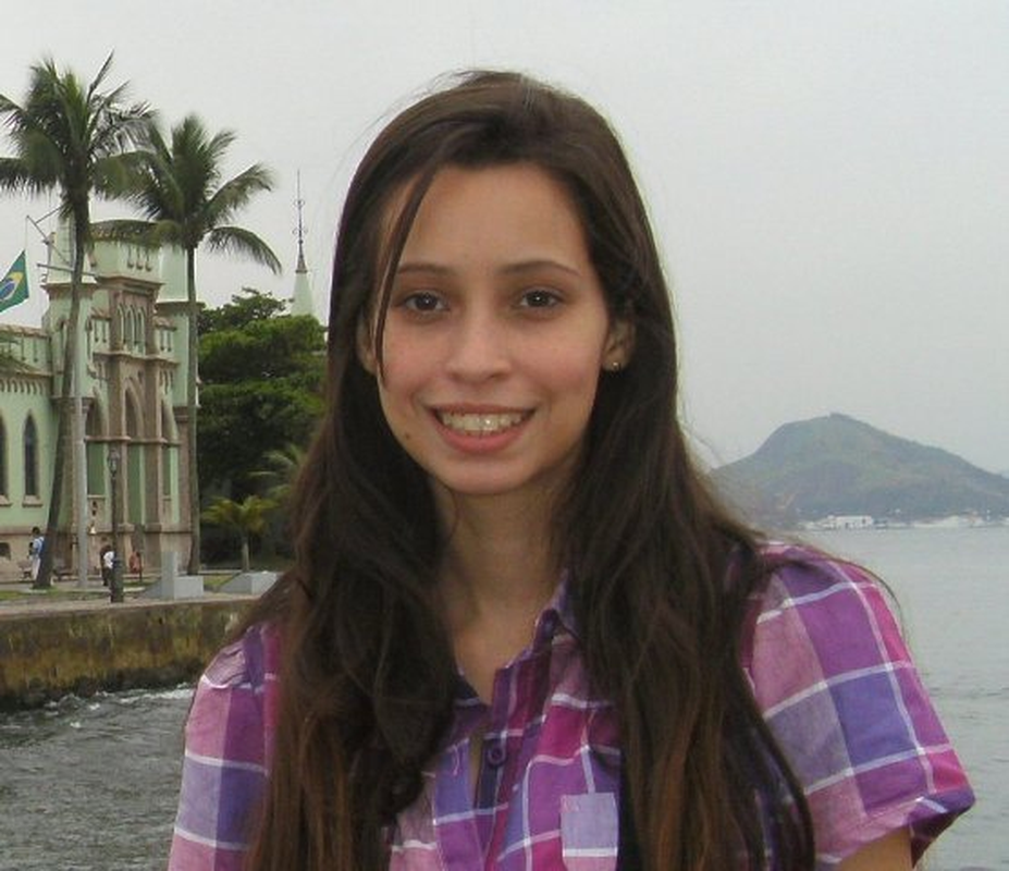 Taís - Foto 1