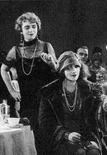 Anime-se, Charlie!  (Kopf hoch, Charly! )