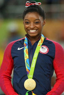 Simone Biles - Poster / Capa / Cartaz - Oficial 1