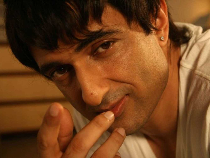 Foto 1 de I Am Afia Megha Abhimanyu Omar