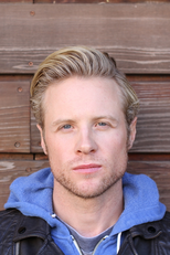 Ashton Holmes