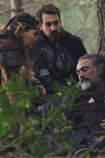Poster de Episódio 8. Bölüm (2022)