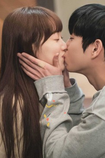 Poster de Episódio 10화 (2022)