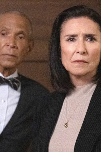 Poster de Episódio Seventy-Four Degrees in Belize (2023)