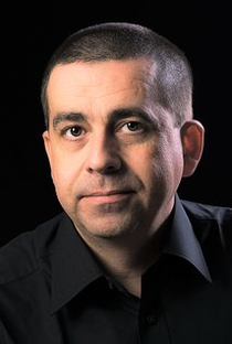 Mike Quinn (I) - Poster 1