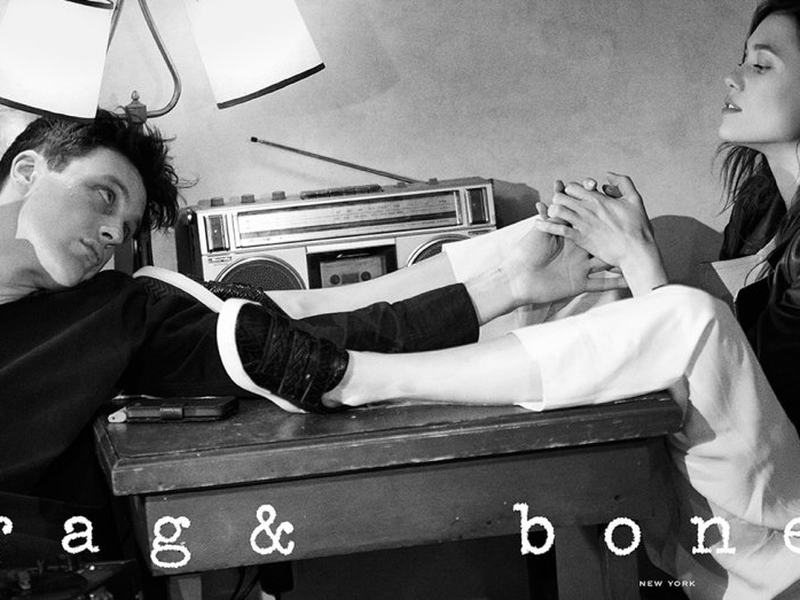 Foto 1 de The Driver