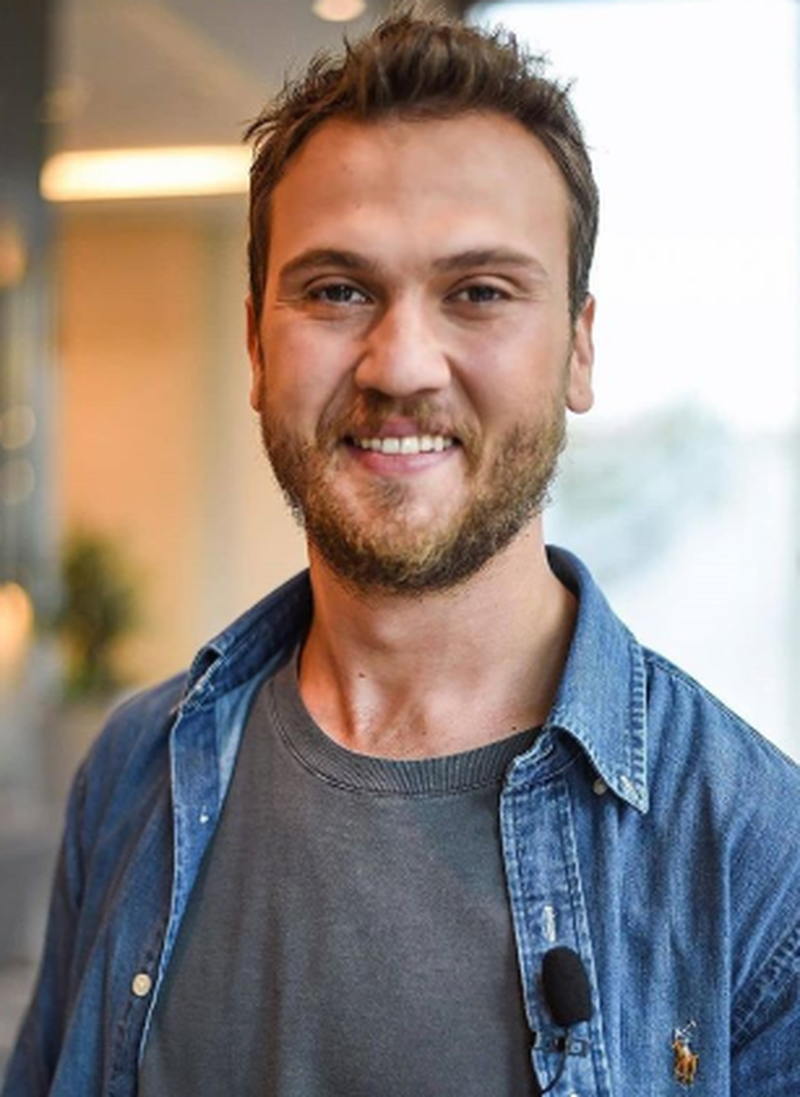 Aras Bulut Iynemli - Foto 1