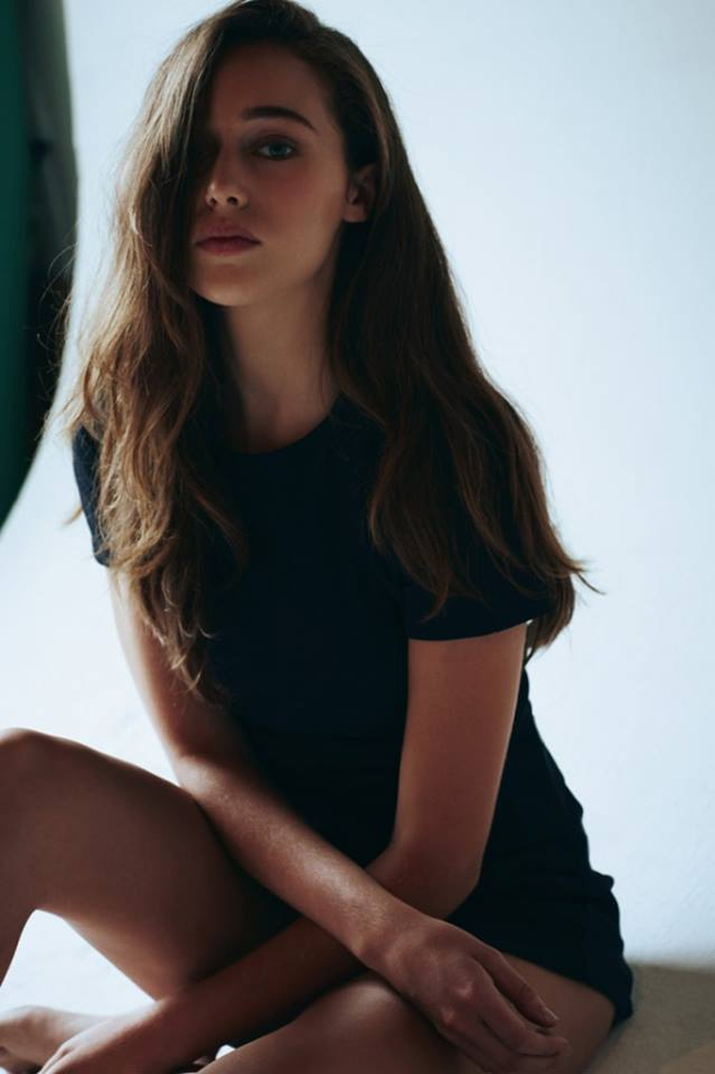 Alycia Debnam-Carey - Foto 3