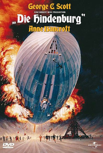O Dirigível Hindenburg - Poster / Capa / Cartaz - Oficial 5