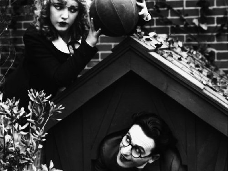 Foto 1 de Among Those Present