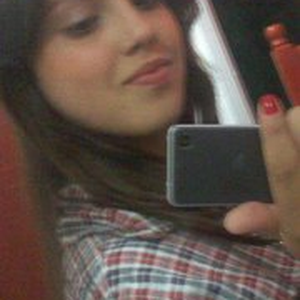 Foto de perfil de Larissa Mayra