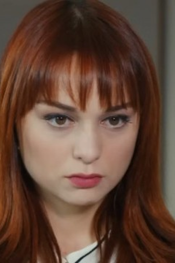 Poster de Episódio Her Seyden Vazgeçtim (2014)