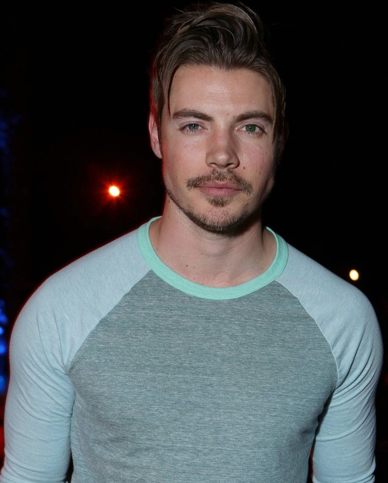 Josh Henderson - Foto 6