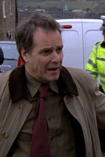 Poster de Episódio Ghosts (1) (2005)
