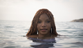 Halle Bailey relembra ataques racistas por A Pequena Sereia e diz que experiência a fortaleceu