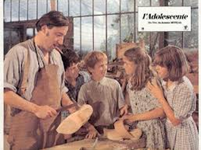 Foto 4 de L'adolescente