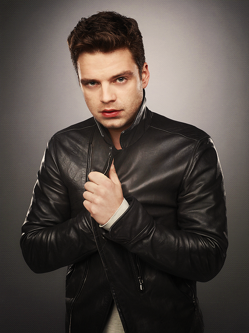 Sebastian Stan - Foto 20
