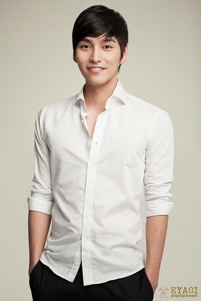 Sung Joon Choi (I) - Foto 4