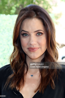 Julie Gonzalo - Poster 1
