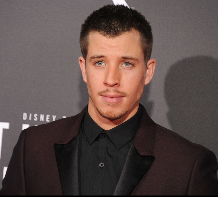 Beau Knapp - Foto 1