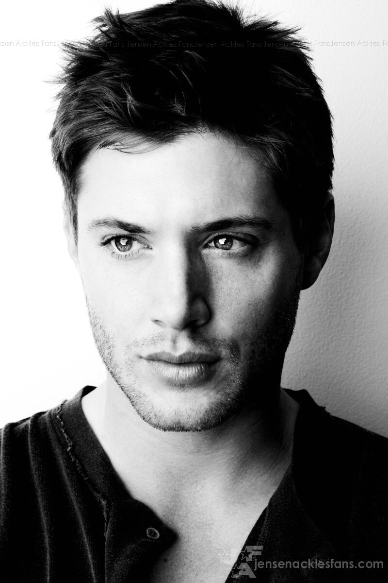 Jensen Ackles - Foto 19