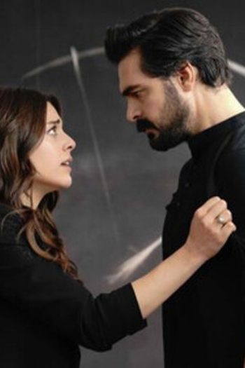 Poster de Episódio 201. Bölüm (2021)