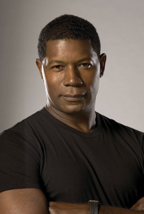 Dennis Haysbert - Poster / Capa / Cartaz - Oficial 1