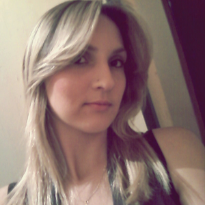 Foto de perfil de Mônica M.
