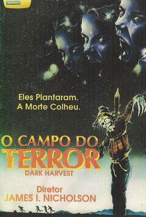 O Campo do Terror - Poster / Capa / Cartaz - Oficial 3