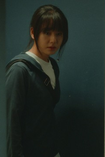 Poster de Episódio 살아 숨 쉬는 한 (2024)