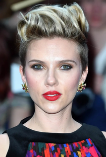 Scarlett Johansson - Poster / Capa / Cartaz - Oficial 2
