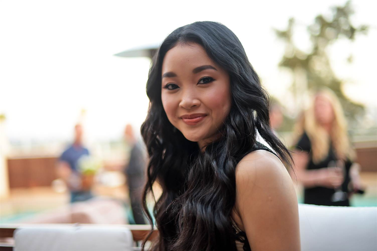 Lana Condor - Foto 3