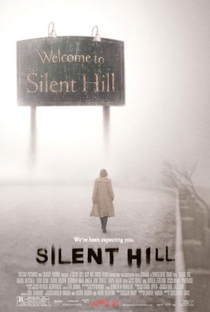 Terror em Silent Hill - Poster / Capa / Cartaz - Oficial 2