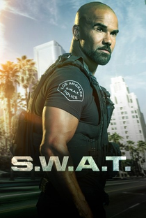 S.W.A.T.: Força de Intervenção (4ª Temporada) - Poster / Capa / Cartaz - Oficial 1