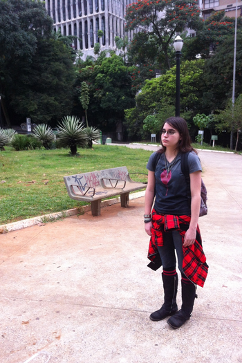 Poster de Curta A Garota e as Estrelas (2012)