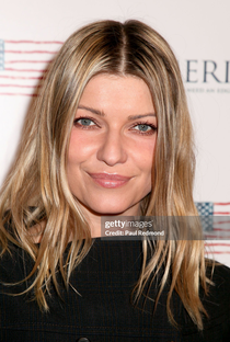 Ivana Milicevic - Poster / Capa / Cartaz - Oficial 1