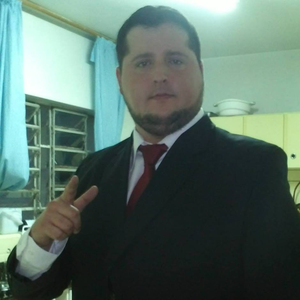 Foto de perfil de Augusto Rafael Alles