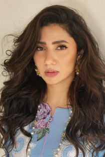 Mahira Khan - Poster 1