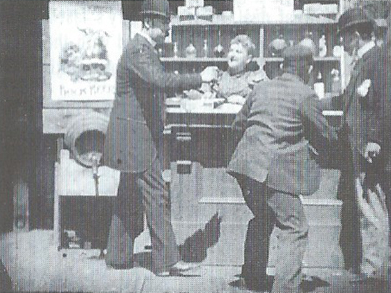 Foto 1 de A Bar Room Scene