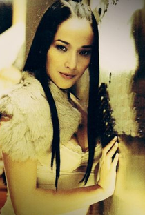 Renata Sayuri - Poster 1